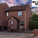 One Bedroom House By One Choice Stays -Serviced House Birmingham,Nec, Airport